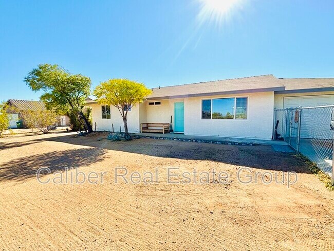 Building Photo - 1801 E Katella Ave
