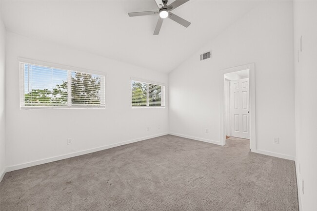 Building Photo - 2714 Discovery Trails Ct