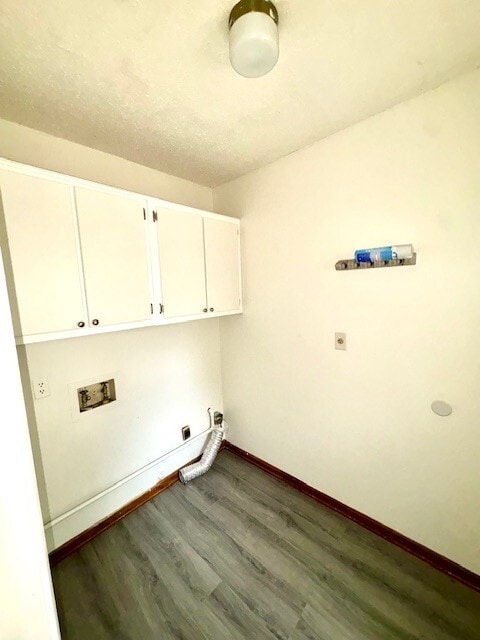 Building Photo - 7871 Carol Elaine Cir