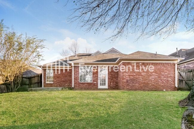 Building Photo - 2721 Green Turtle Trail