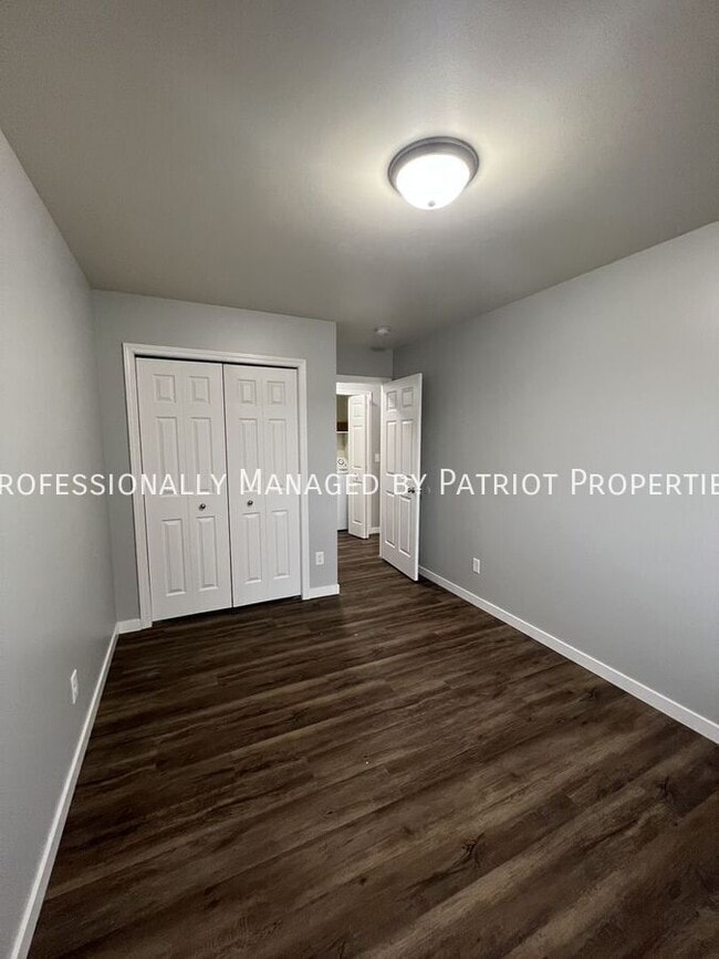 Building Photo - 319 Tall Grass Trail