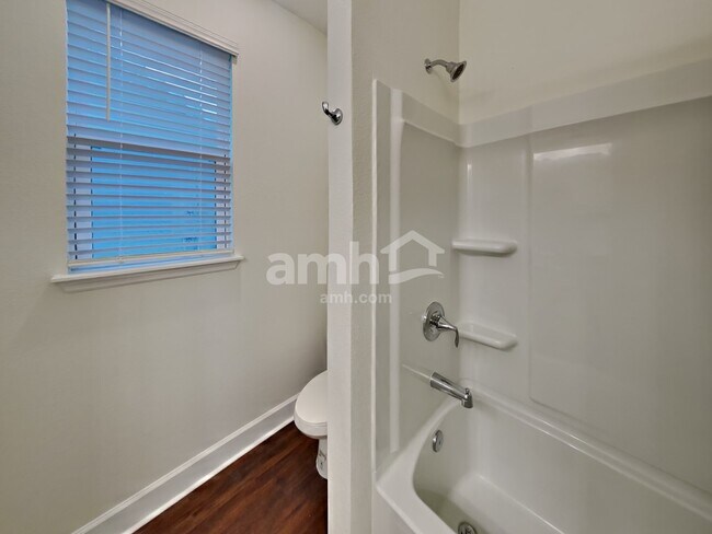 Building Photo - 33966 Thyme Dr