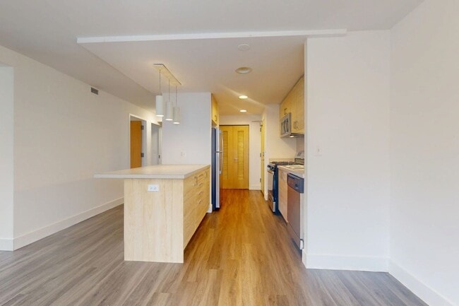 Floorplan - 1400 E. 57th Street