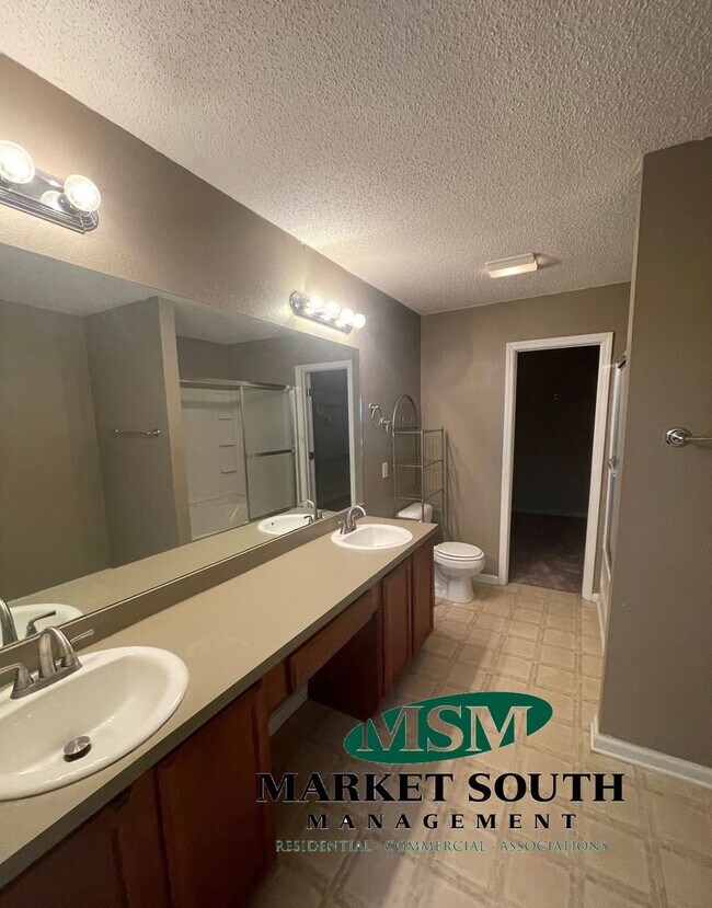 Building Photo - **APPLICATION PENDING! WEST CHATHAM - LAKE...