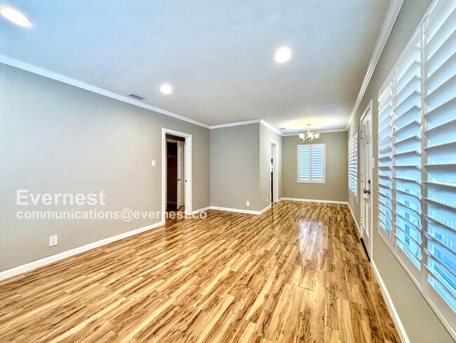 Building Photo - 10769 Galvin St