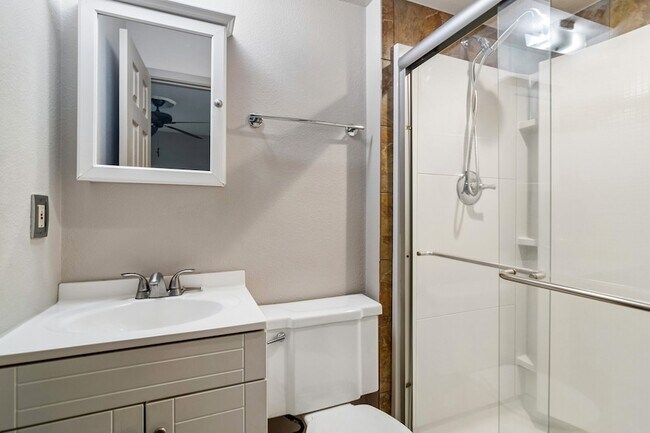 Building Photo - 13205 Kit Ln