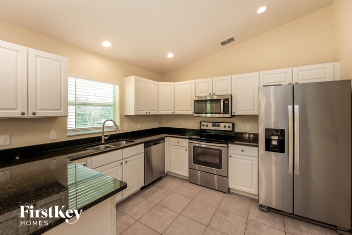 Building Photo - 9387 Brewton Ave