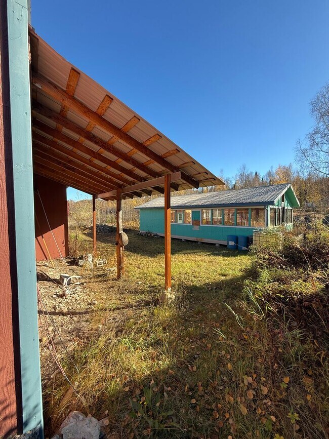 Building Photo - 2010 Steese Hwy