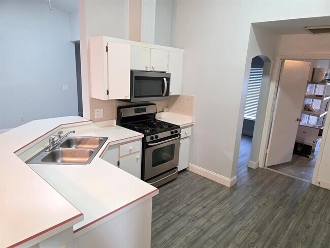 Building Photo - 1055 Elizabeth Ridge Ct