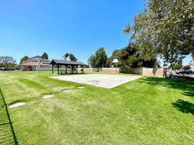 Building Photo - 3 Bed, 3 Bed House In The Willams Ranch Co...