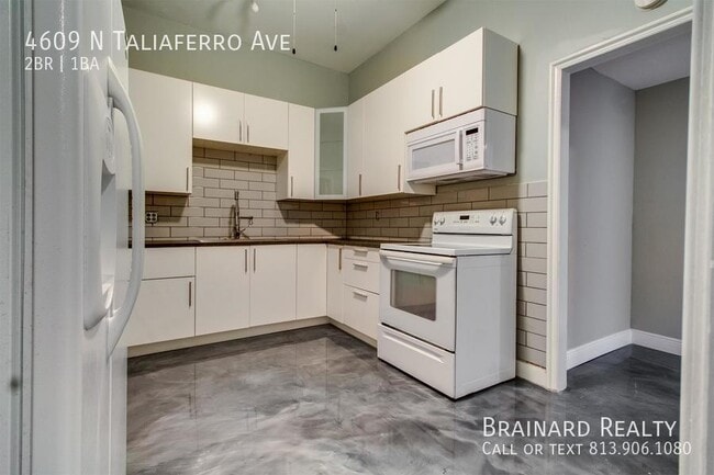 Building Photo - 4609 N Taliaferro Ave