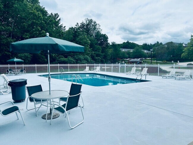 Building Photo - 29 Capron Rd