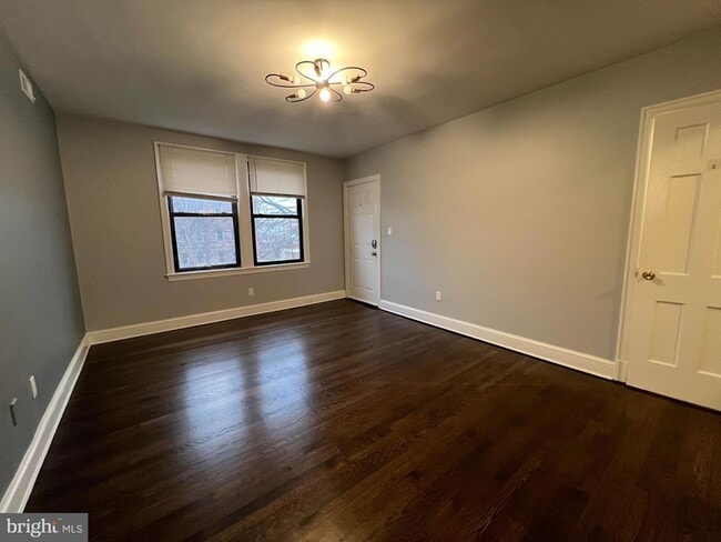 Building Photo - 5601 Colorado Ave NW