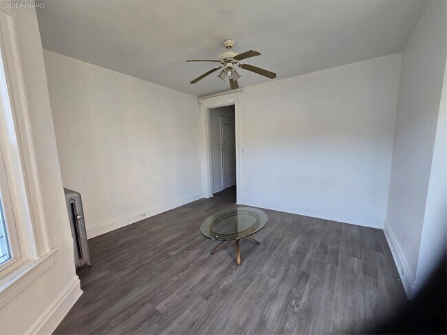 Building Photo - 67 Radford St