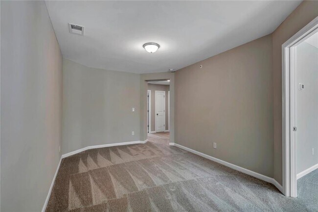 Building Photo - 1376 Elderwood Way