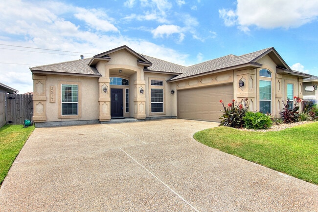 Primary Photo - 3917 Giants Drive