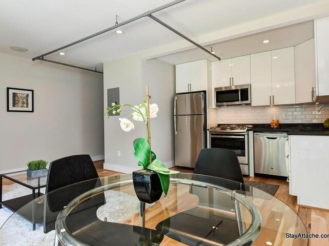 Building Photo - 1514 Newton St NW