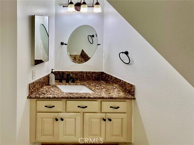 Building Photo - 21184 Gladiolos Way