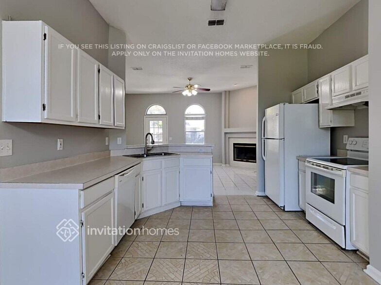 Building Photo - 12341 Amanda Cove Trail