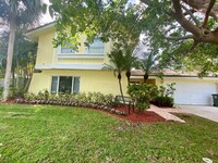 Building Photo - 3069 NW 27th Terrace