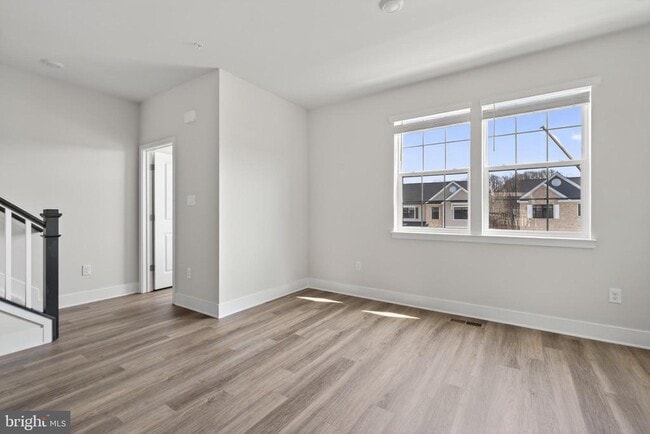 Building Photo - 5225 Manor Park Dr