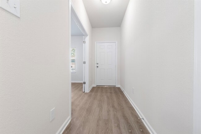 Building Photo - 27219 Mockingbird Ter Ln