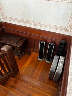Stairway Landing - 2615 Parker St