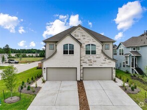 Building Photo - 603 Silver Pear Ct
