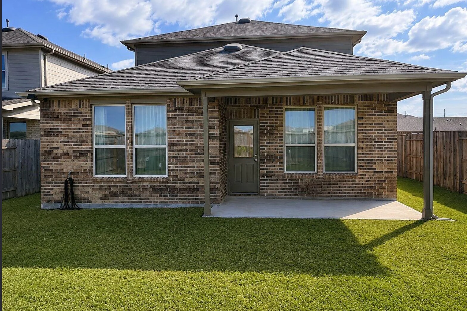 Building Photo - 8311 Wave Arbor Dr
