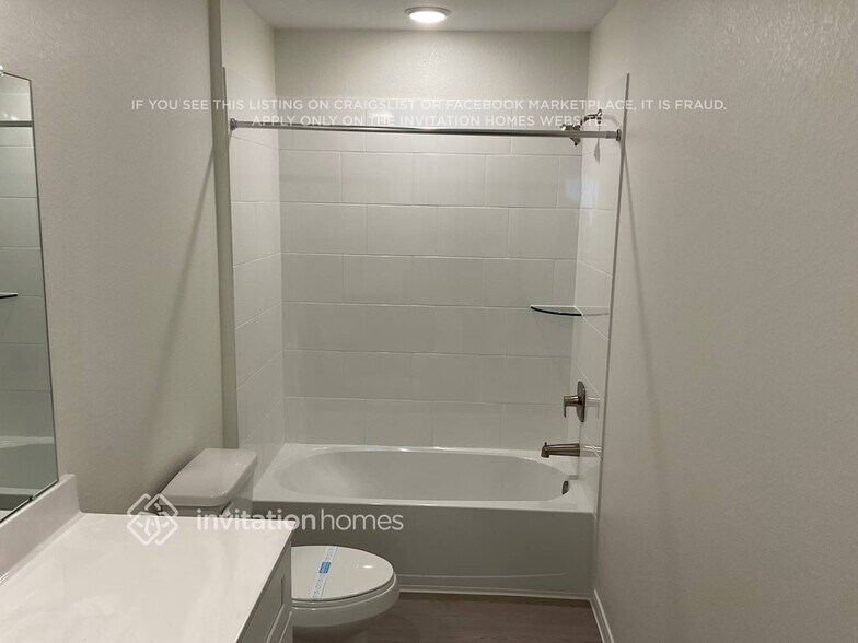 Building Photo - 13435 Maltessa Dr