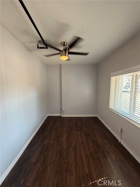 Building Photo - 601 Linden Ave