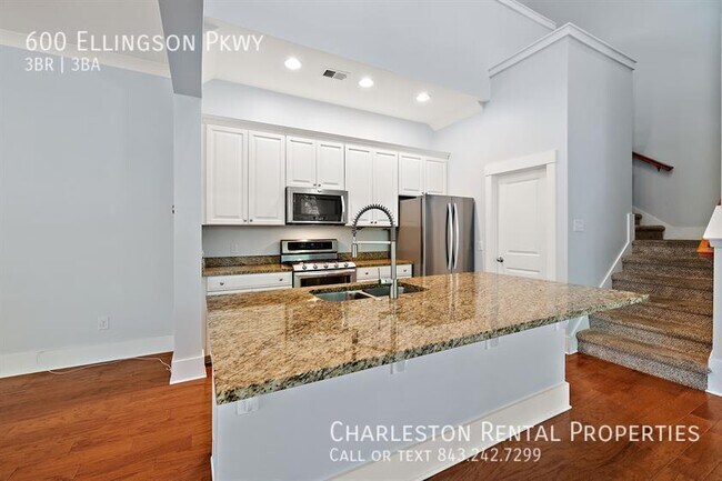 Building Photo - 600 Ellingson Pkwy