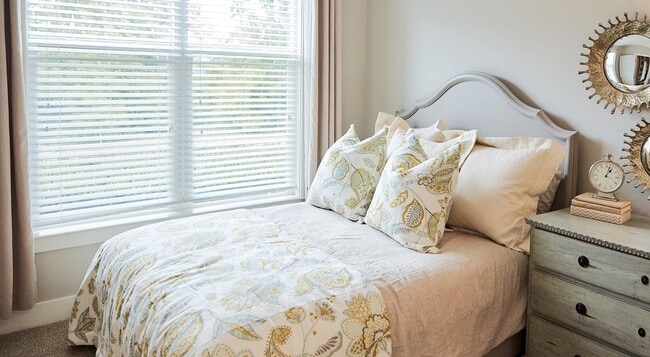 Building Photo - 650 Enterprise Blvd