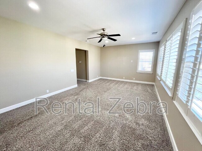 Building Photo - 1221 CAVALAIRE Ct