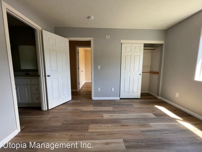 Building Photo - 3 br, 2 bath House - 4918 SW 9th Court