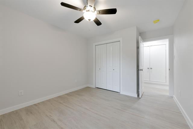 Building Photo - 2717 Meadow Green