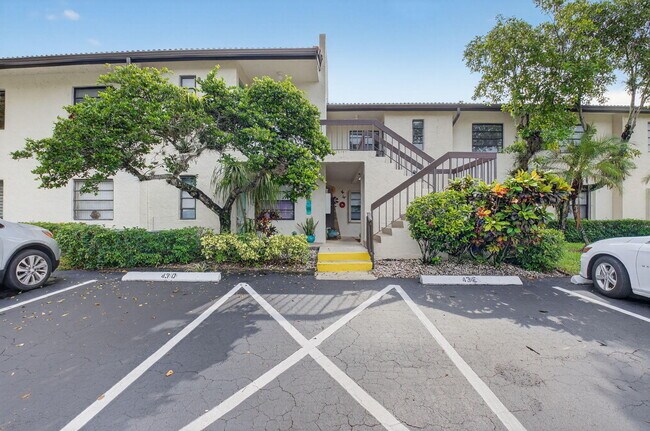 Building Photo - 21988 Cypress Dr