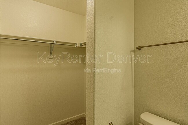 Building Photo - 5415 W 97th Ave