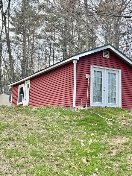 Building Photo - 26 Rejane Ave