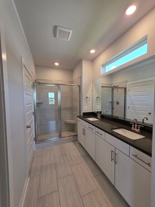 Building Photo - 1037 Royal Gorge Private Ct