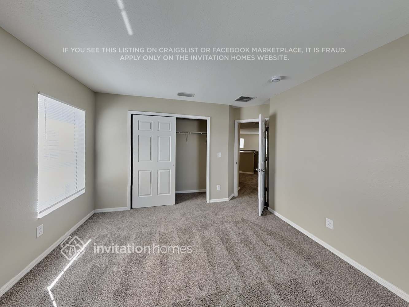 Building Photo - 325 Vine Cliff St