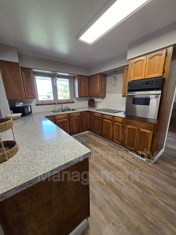 Building Photo - 2781 Deming Blvd