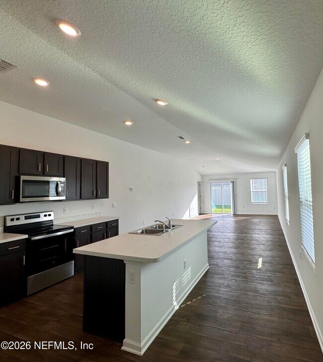 Building Photo - 12629 European Beech Rd