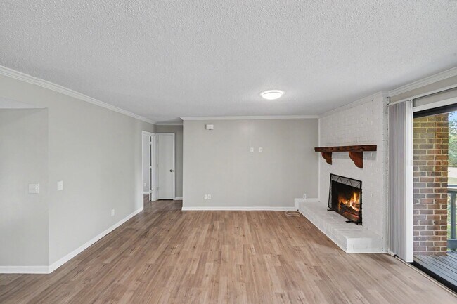 Building Photo - 10971 Harrowfield Rd