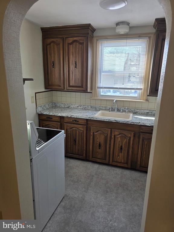 Building Photo - 508 N 2nd St