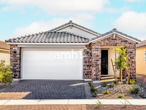 Building Photo - 678 Crimson Flare Ct