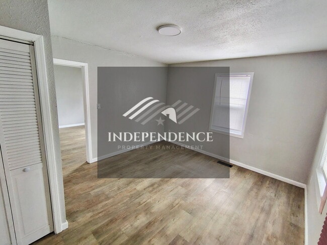 Building Photo - 3217 Finley St