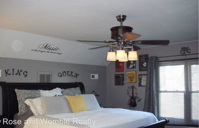 Building Photo - 4 br, 2 bath House - 5525 Society Court