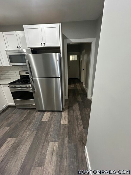 Building Photo - 82 North St