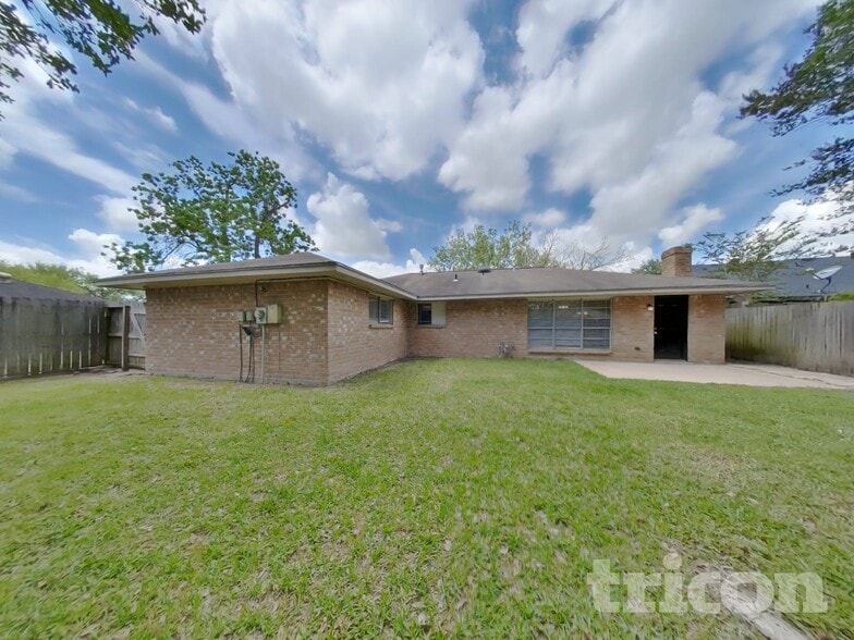 Building Photo - 7506 Lemon Tree Cir